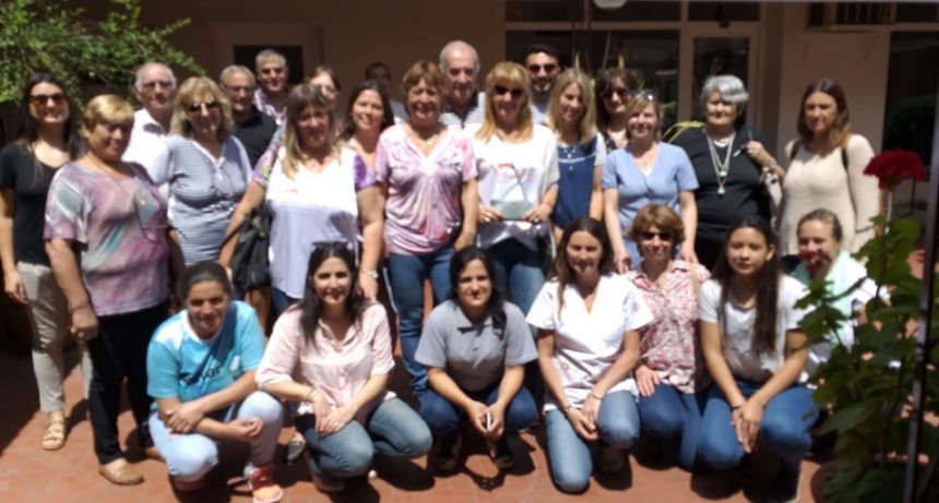 Proyectar por los Pueblos entrego la 1&ordm; parte de la donaci&oacute;n a las instituciones beneficiadas