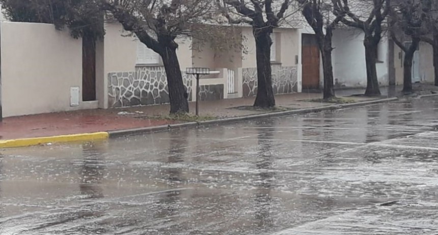 Hasta 28 mm registrados en Bol&iacute;var y la zona