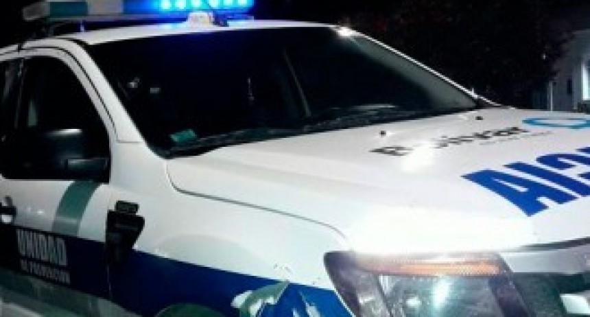 La polic&iacute;a local logr&oacute; la aprehensi&oacute;n de dos sujetos con pedido de captura activo