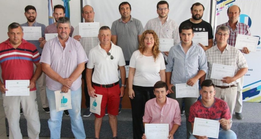 Culminaron las diplomaturas que brind&oacute; la municipalidad en el CRUB