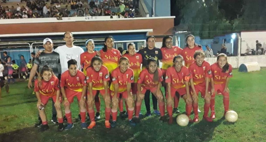 Bull Dog lidera la tabla de la Copa Ciudad Femenina