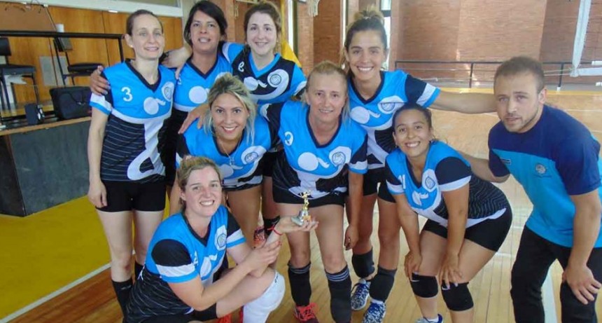El Club Ciudad de Bol&iacute;var se consagr&oacute; campe&oacute;n de la temporada 2019 de maxivoley femenino