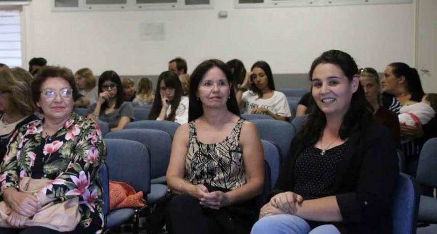 La intendenta Natiello particip&oacute; de la jornada Nosotras Decimos organizada por la direcci&oacute;n de DD HH
