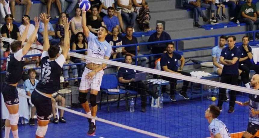 Contundente triunfo de las &aacute;guilas en el arranque del Quinto Weekend