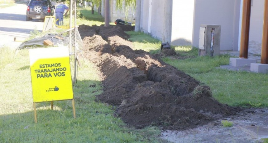 El municipio trabaja en la obra de ampliación de red de gas en Barrio Anteo Gasparri