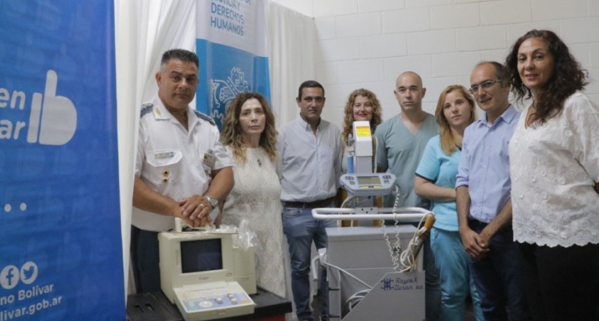 Marcos Pisano y Javier Cáceres entregaron equipamiento al hospital municipal de “Juana G. de Míguens” de Urdampilleta