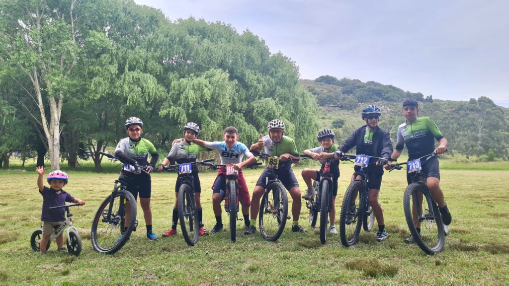 Destacada participación de la Escuela Municipal de Ciclismo en el campeonato provincial  XCO Open Bonaerense