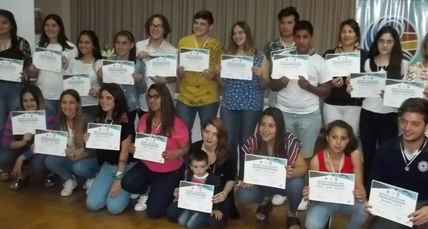 Rotary Club Bol&iacute;var entrego las distinciones Mejor Compa&ntilde;ero 2018