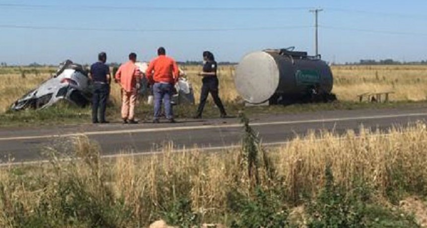 Jun&iacute;n: Dos muertos por un accidente en la Ruta 7