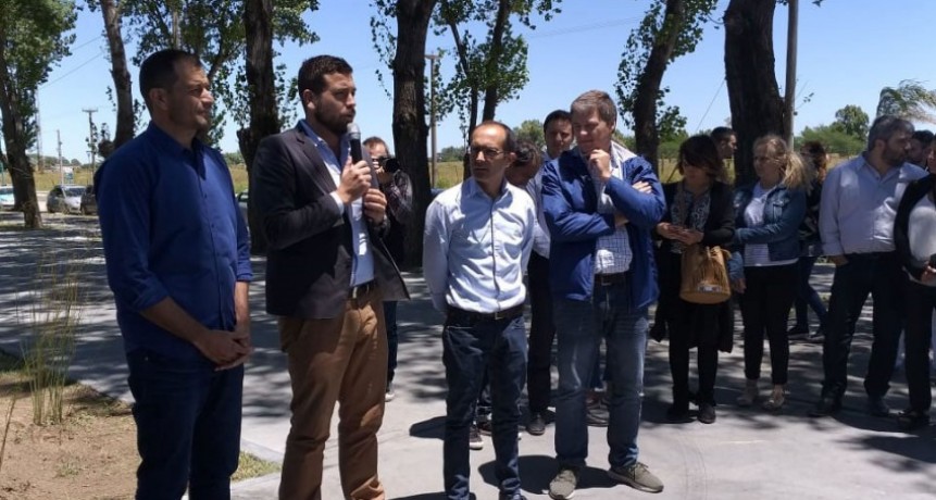 Se inauguro la puesta en valor de la plaza Sim&oacute;n Bol&iacute;var