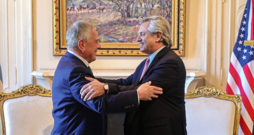 El presidente Alberto Fern&aacute;ndez recibi&oacute; a una delegaci&oacute;n de Estados Unidos