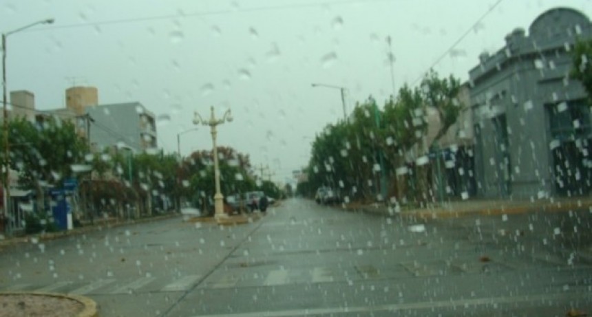 Hasta 27 MM se registraron en Bol&iacute;var y la zona tras la lluvia de este viernes