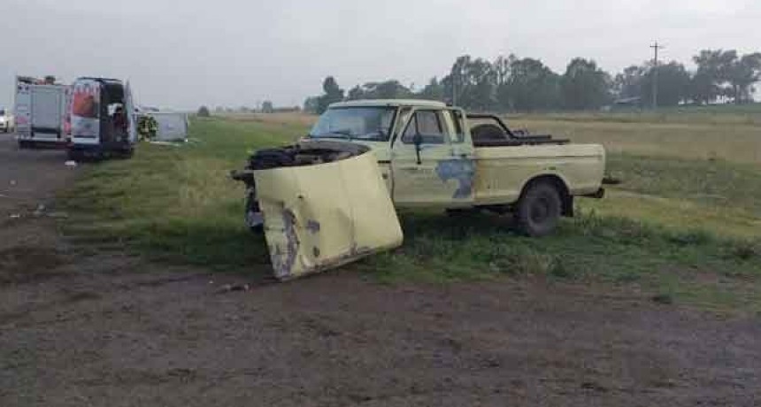 Ruta 5; Colisionaron una ambulancia y una camioneta