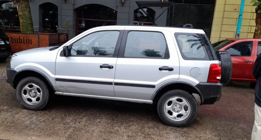 Una peatón debió ser hospitalizado tras un impacto en Avenida Alsina