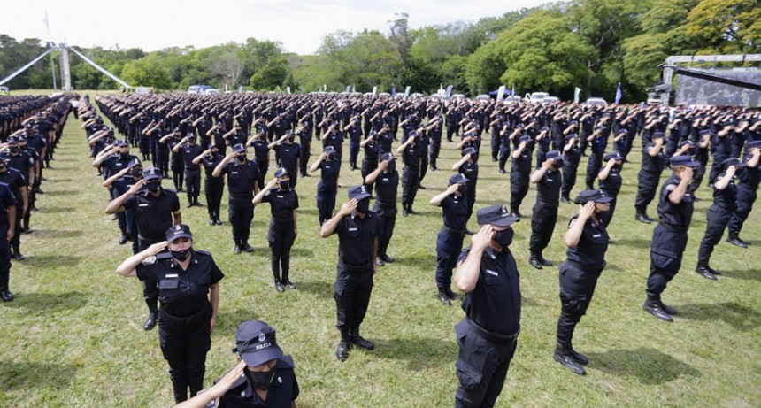 Se realizó el acto por el bicentenario de la creación de la Policía de la Provincia