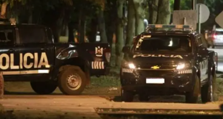 Joven autista corrió hacia la calle, fue atropellado y murió en Mendoza