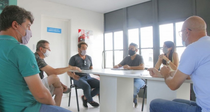 La intendenta interina Rodríguez se reunió con funcionarios de hidráulica de la provincia