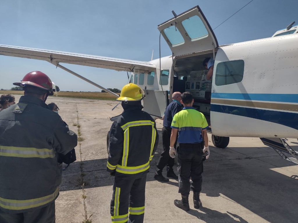 Trasladaron en el Avión Sanitario de PBA, a un bebé de 30 semanas de gestación
