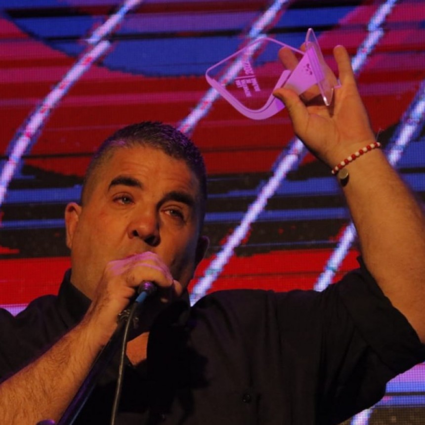 Merecido reconocimiento a nuestro compañero Milanjo Villacorta en la Fiesta del Deporte