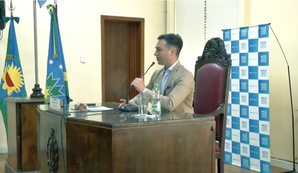 Honorable Concejo Deliberante: Comunicado referente a la sucesión de autoridades municipales