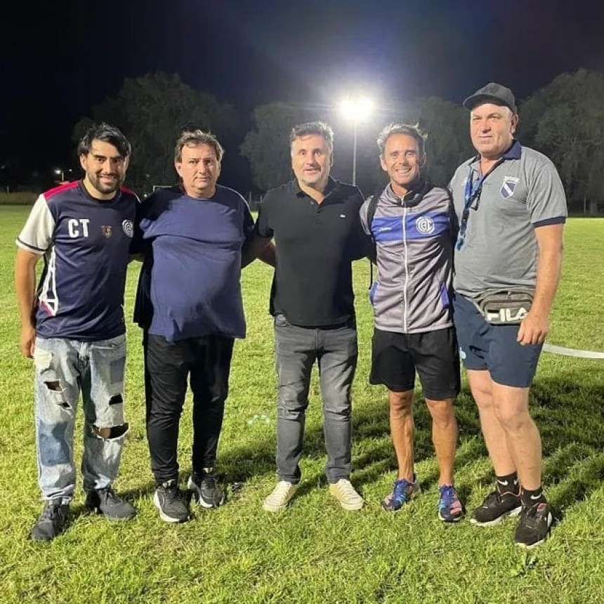 Independiente presentó al nuevo cuerpo técnico y comenzó con los entrenamientos de cara al 2026